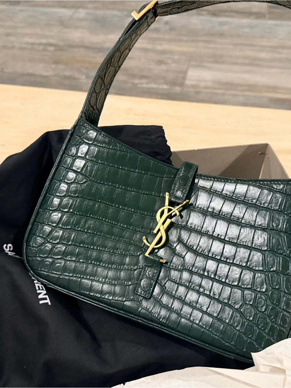 Saint Laurent Le5A7 Forest Green Shoulder Bag with Gold YSL